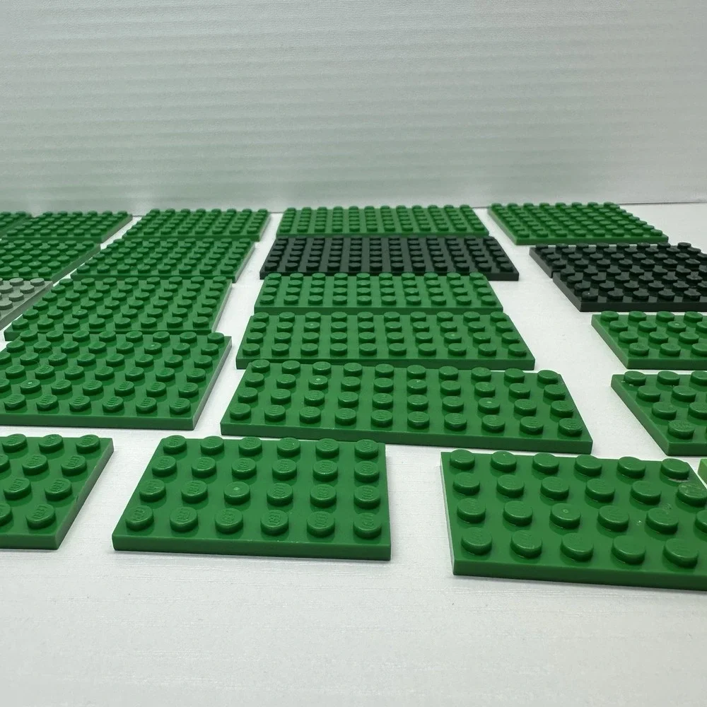 Lego Plates - Assorted Green Plate‎ In Assorted Sizes Lot Of 30